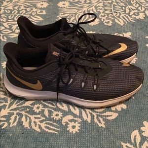 Women’s Nike Running Shoes Size 11